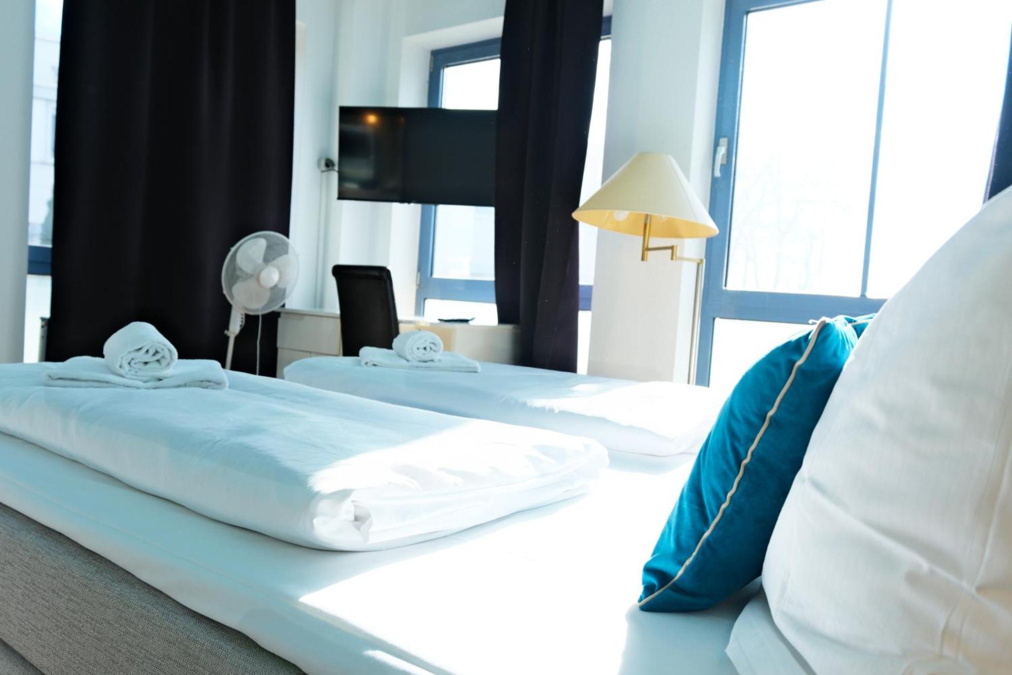 Stargaze Forum Hotel Duesseldorf-힐덴 외부 사진